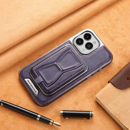 Nahkainen iPhone-suojakuori magneettisella korttikotelolla