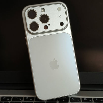 MagSafe-suojakuori kameransuojalla