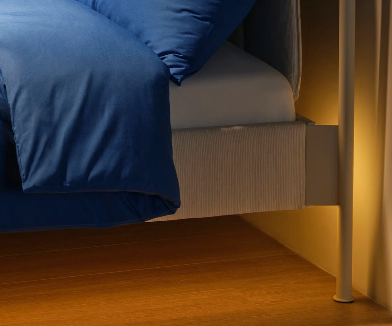 RGB LED-nauha – Itseliimautuva ja lyhennettävä – Tunnelmavalaistus huoneeseen ja keittiöön