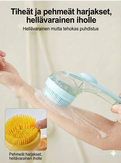 Koiran pesuharja shampoosäiliöllä